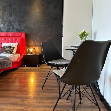 Apartament Centrum Chmielna 73C Varşovia Exterior foto