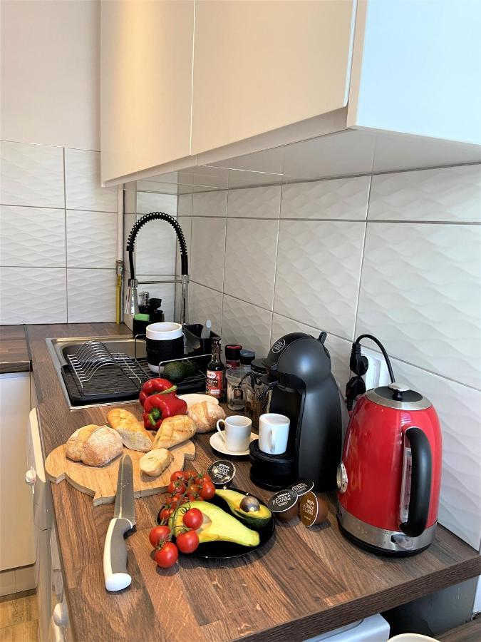 Apartament Centrum Chmielna 73C Varşovia Exterior foto